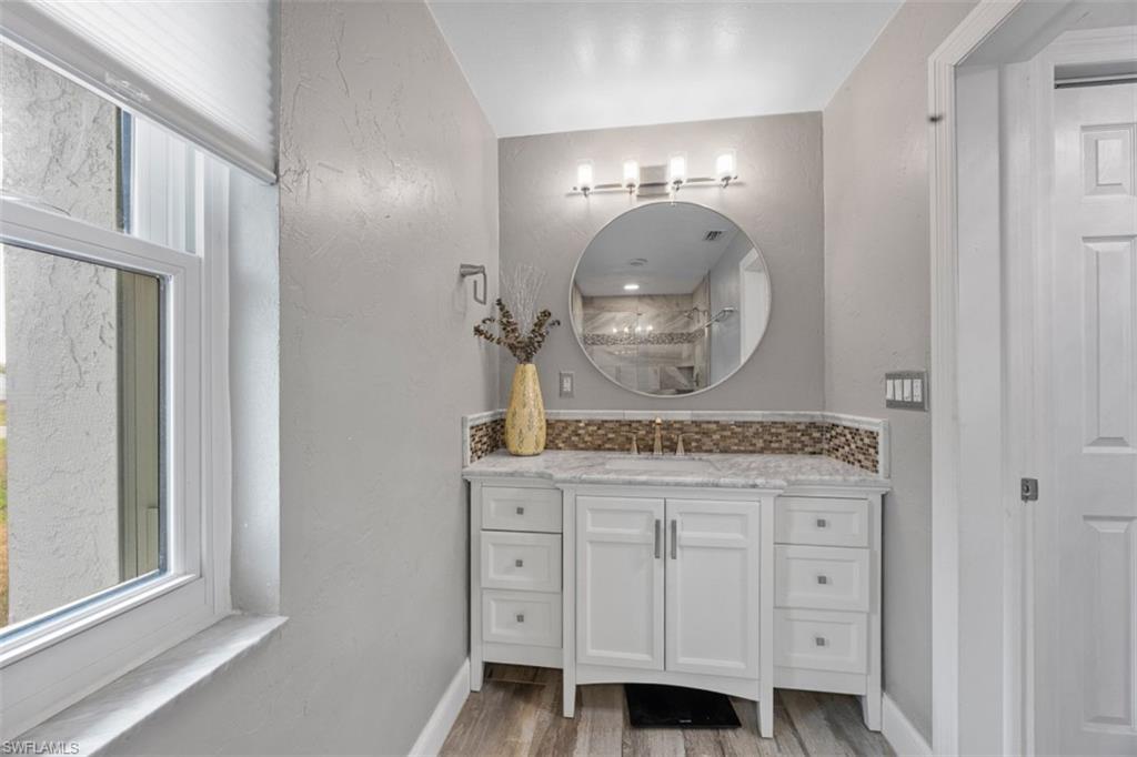 KINGS BAY ESTATES - Residential