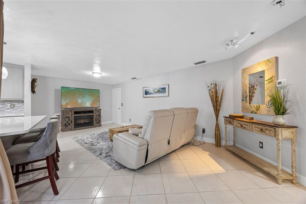 KINGS BAY ESTATES - Residential