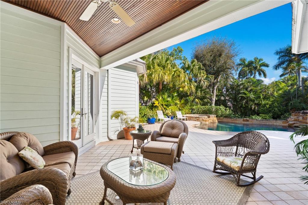 MOORINGS - Residential