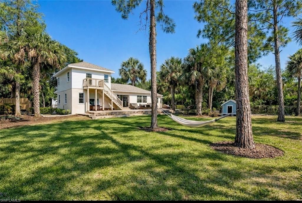 Photo of 160 19th ST SW, NAPLES, FL 34117 (MLS # 226005734)