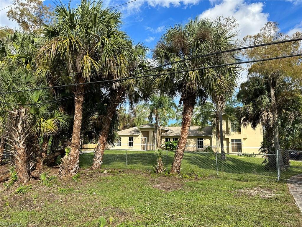 GOLDEN GATE ESTATES - Residential