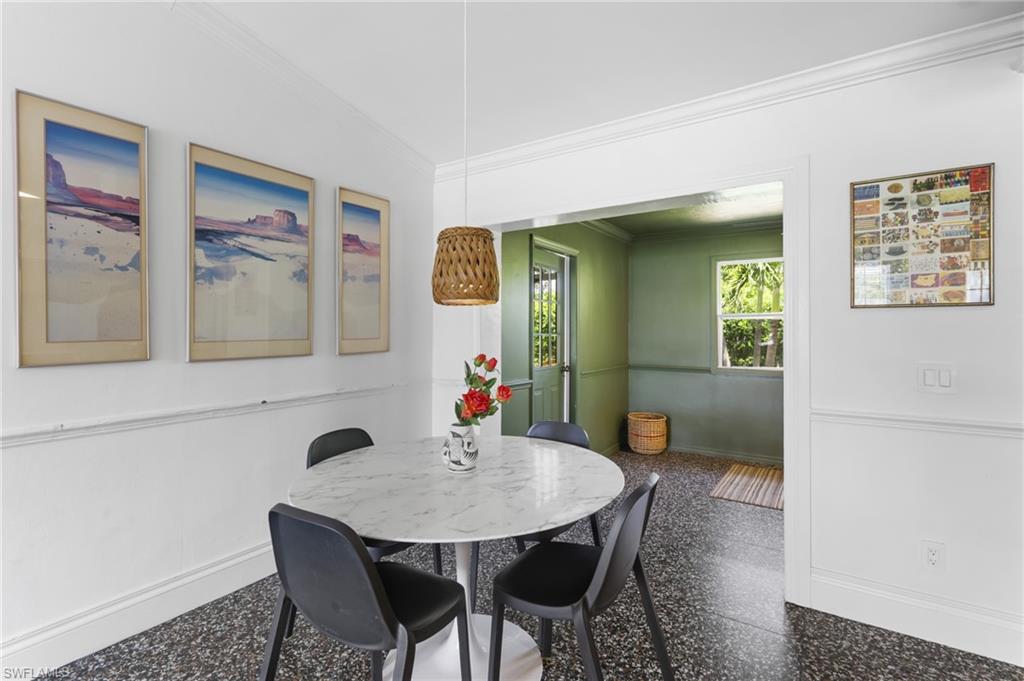 SAN CARLOS PARK - Residential