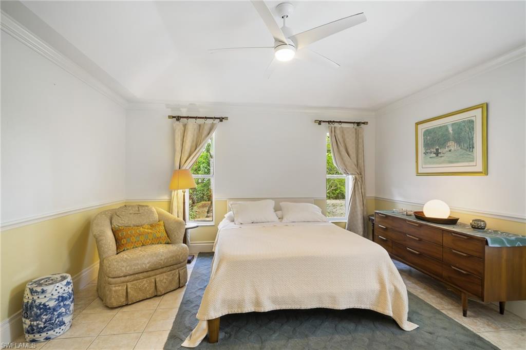 SAN CARLOS PARK - Residential