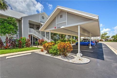 A home in NORTH FORT MYERS