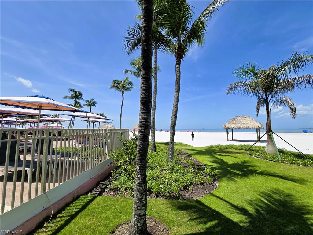 SANIBEL VIEW VILLAS - Residential