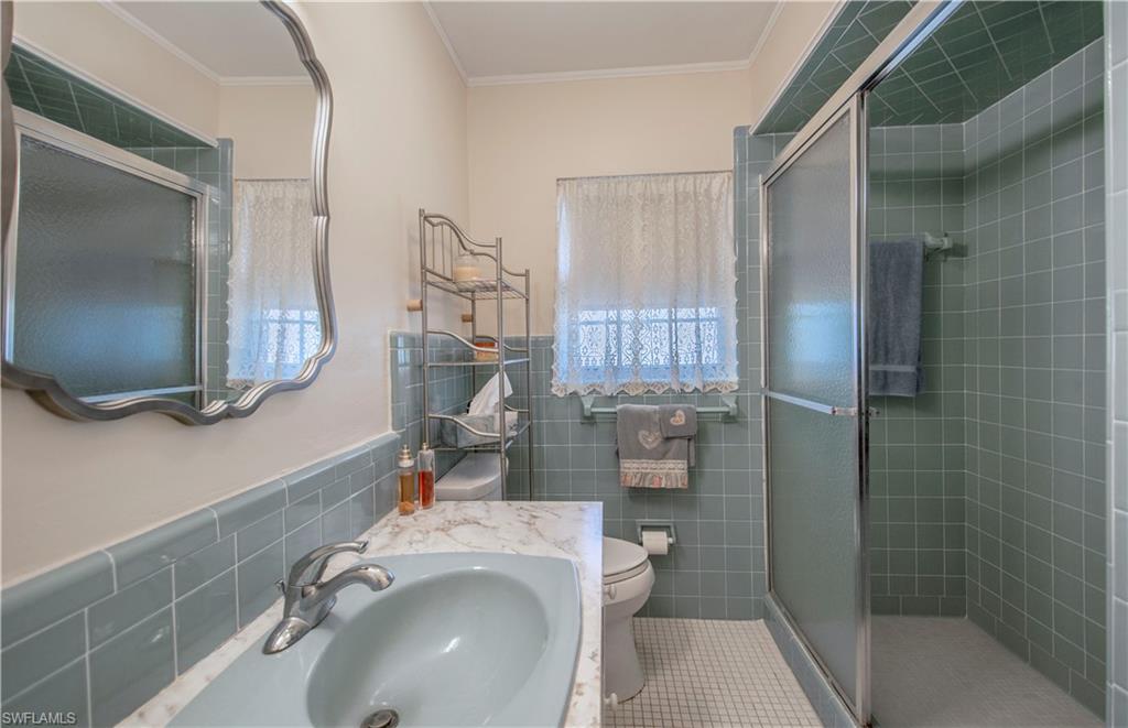 STRATFORD PLACE CONDO - Residential