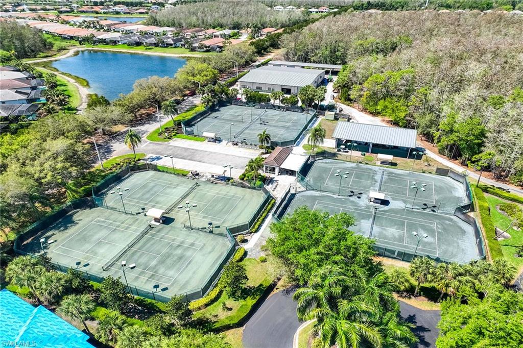 CHAMPION'S GREEN - Residential