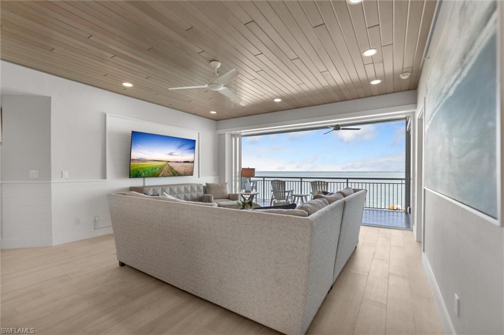 SEABREEZE - Residential