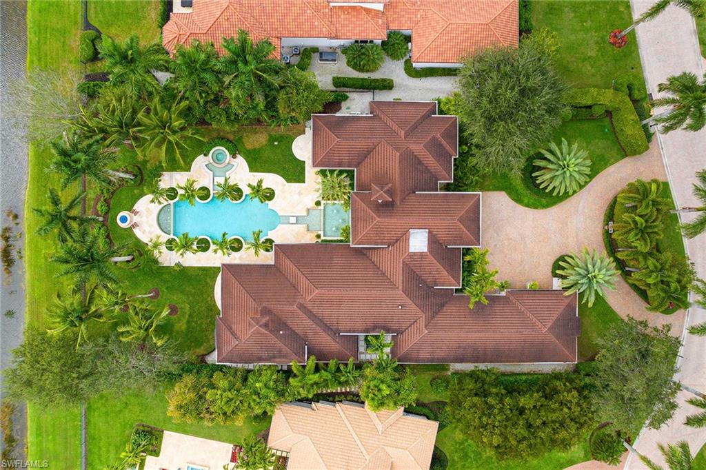 ESCADA AT TIBURON - Residential