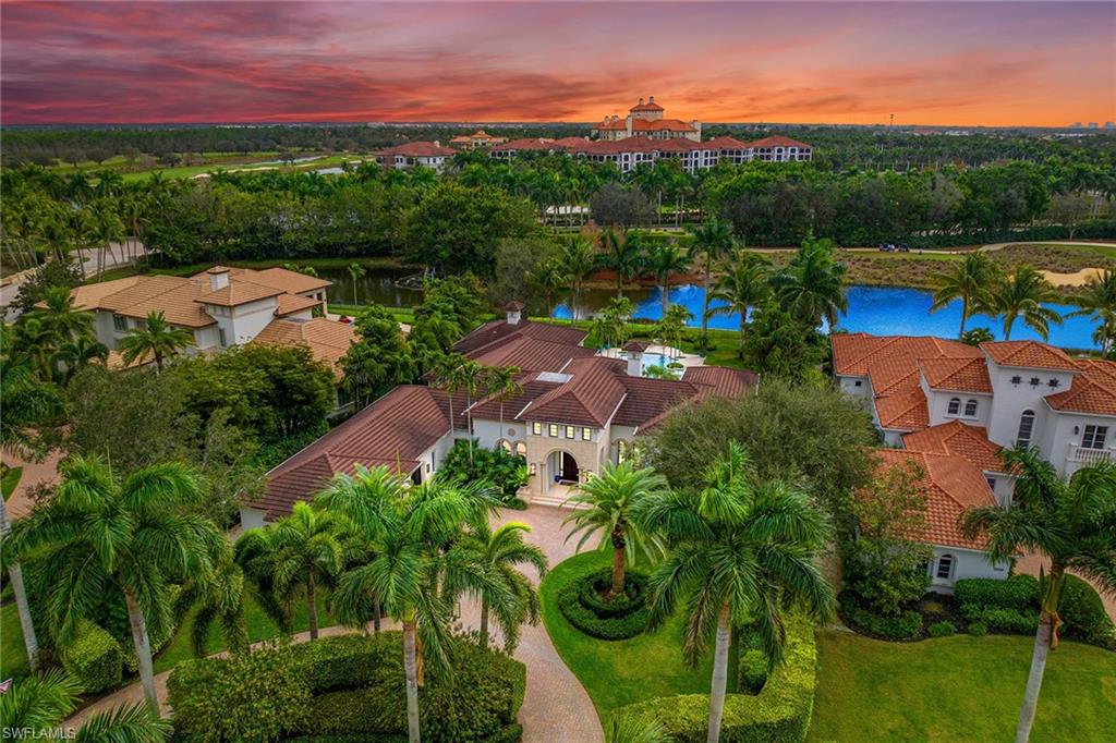 ESCADA AT TIBURON - Residential