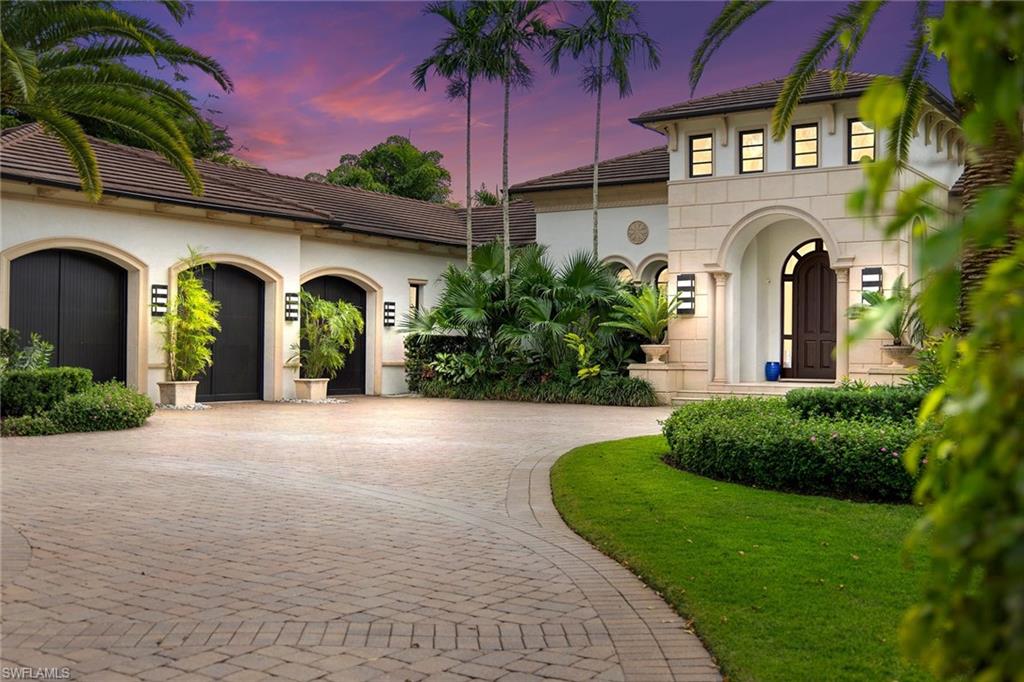 ESCADA AT TIBURON - Residential