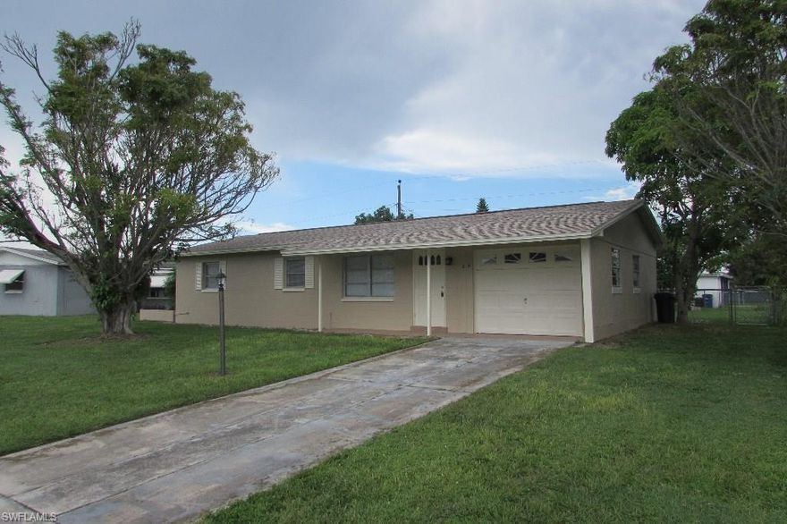 Completely remodeled house, new roof, kitchen, granite countertops, bathroom, all tile floors, full appliance set. Nice location quiet location in central Lehigh. Oversized garage, screened in lanai, fenced yard.