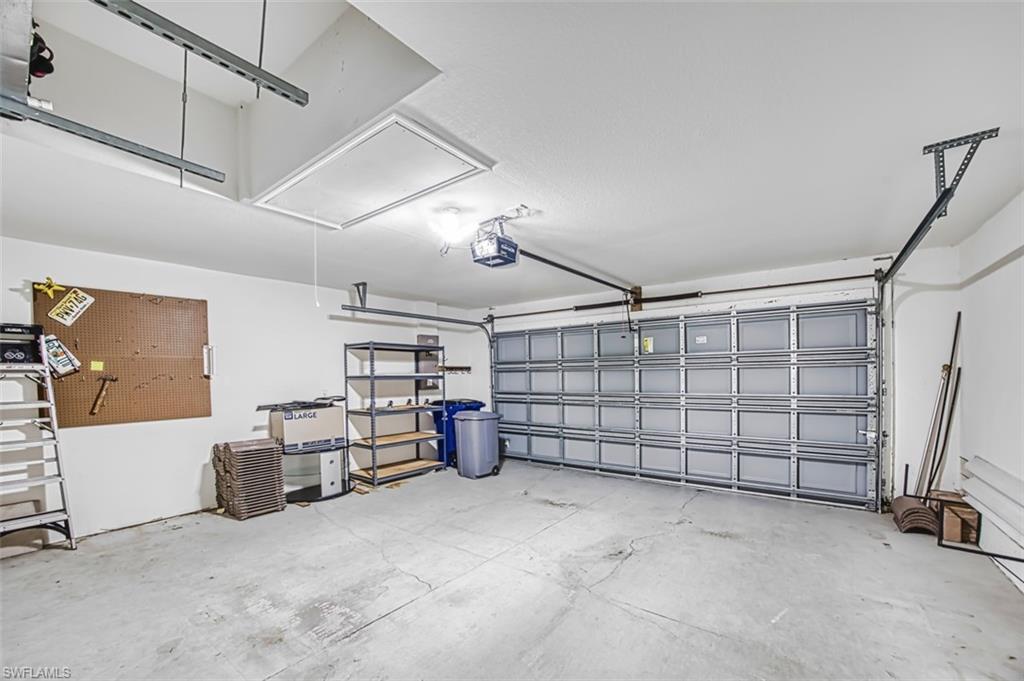 DEL VERA COUNTRY CLUB - Residential