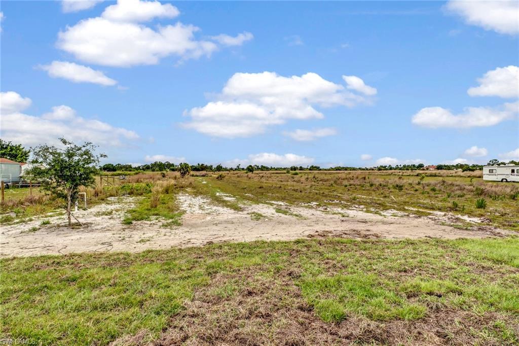 GOLDEN GATE ESTATES - Residential