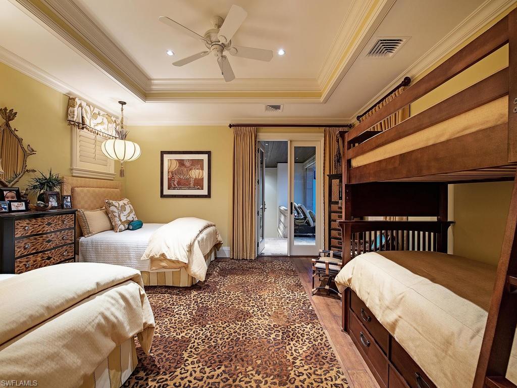 OLDE NAPLES - Residential