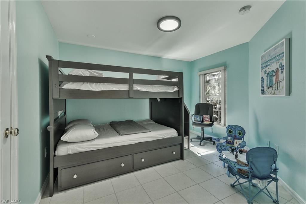 HIDDEN COVE - Residential