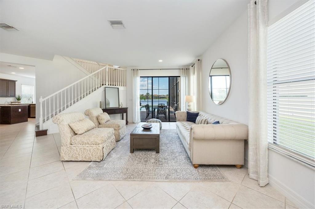 13905 Luna DR