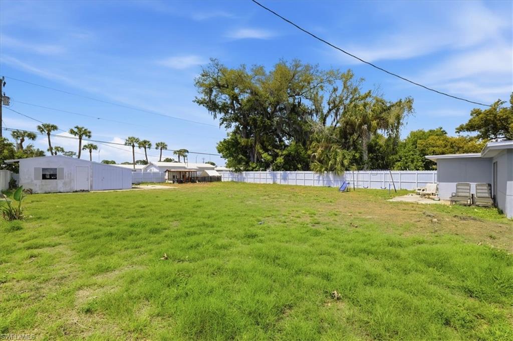 NORTH FORT MYERS - Residential