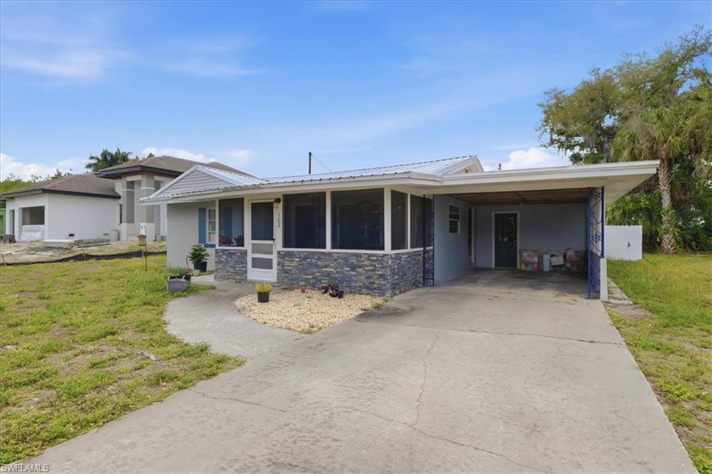 NORTH FORT MYERS - Residential