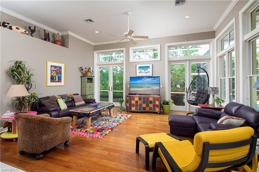 PINE RIDGE - Residential