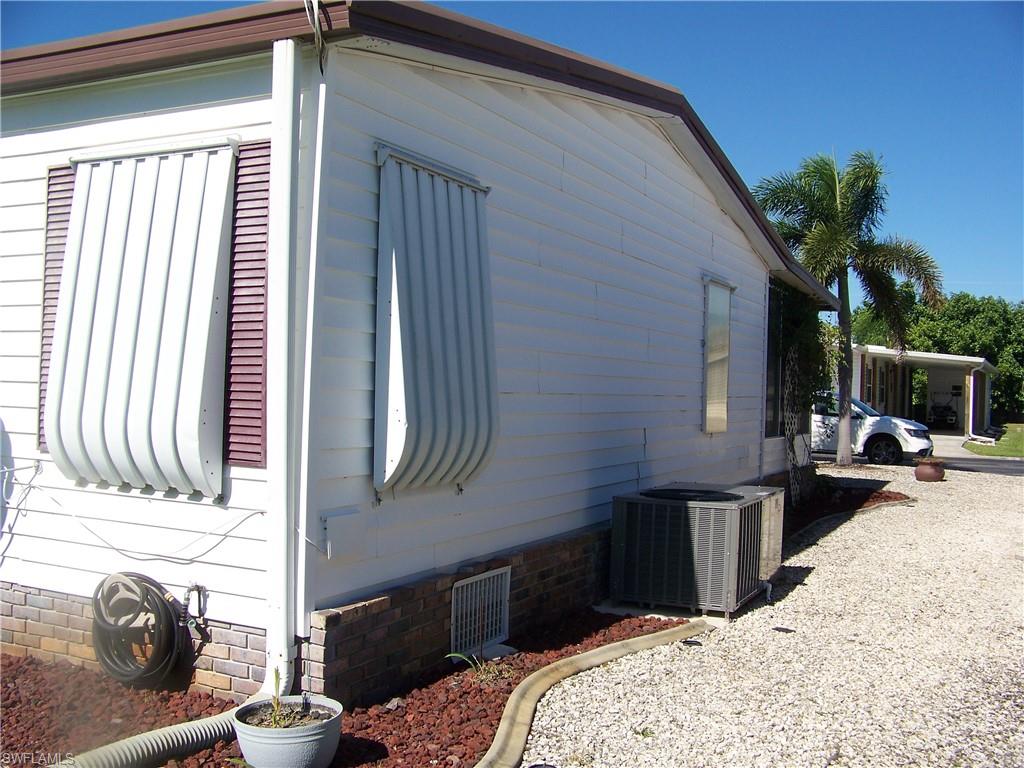 BURNT STORE COLONY - Residential