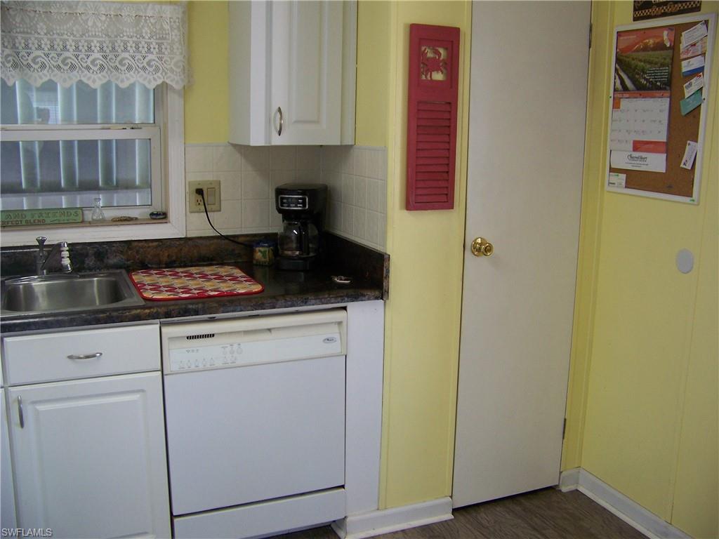 BURNT STORE COLONY - Residential