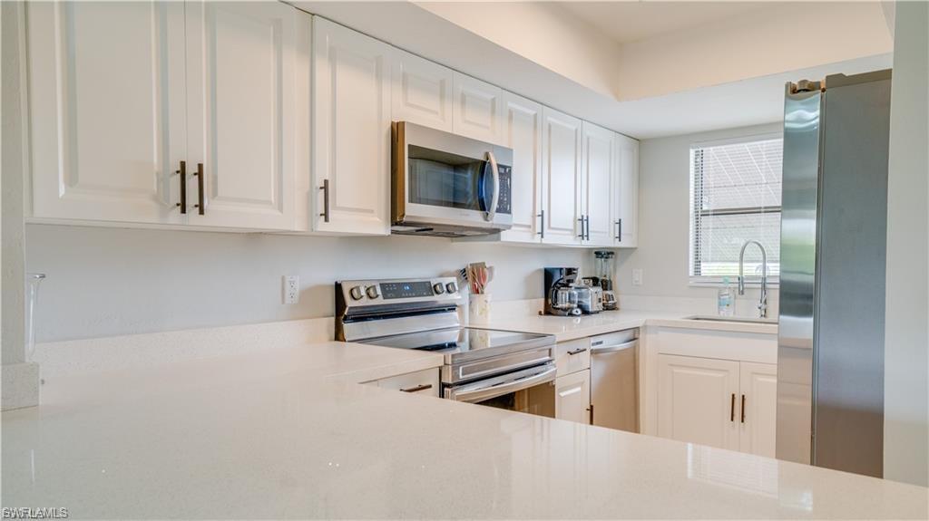 HARBOR HEIGHTS CONDO - Residential