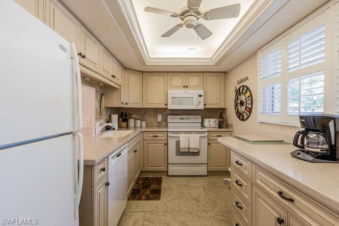 SANDS OF MARCO - Residential