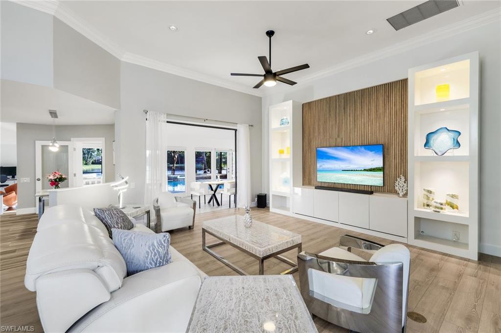 VANDERBILT LAKES - Residential