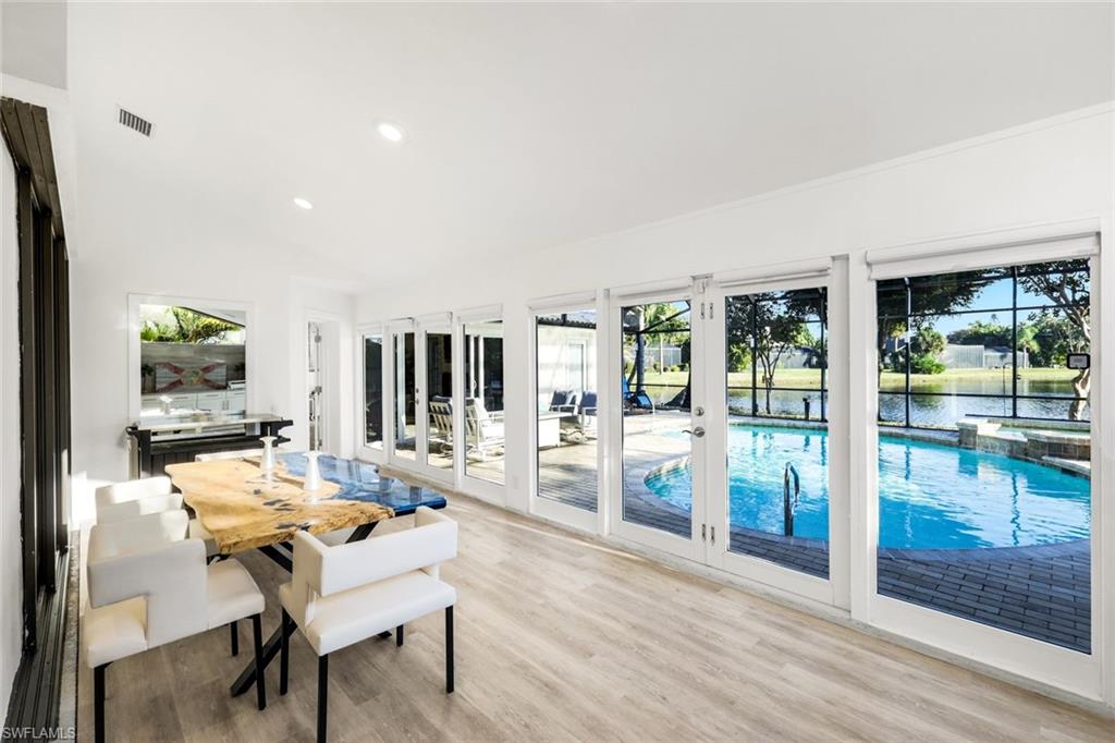 VANDERBILT LAKES - Residential