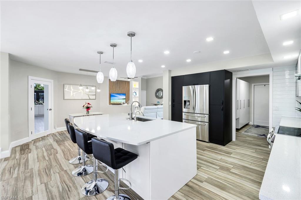 VANDERBILT LAKES - Residential