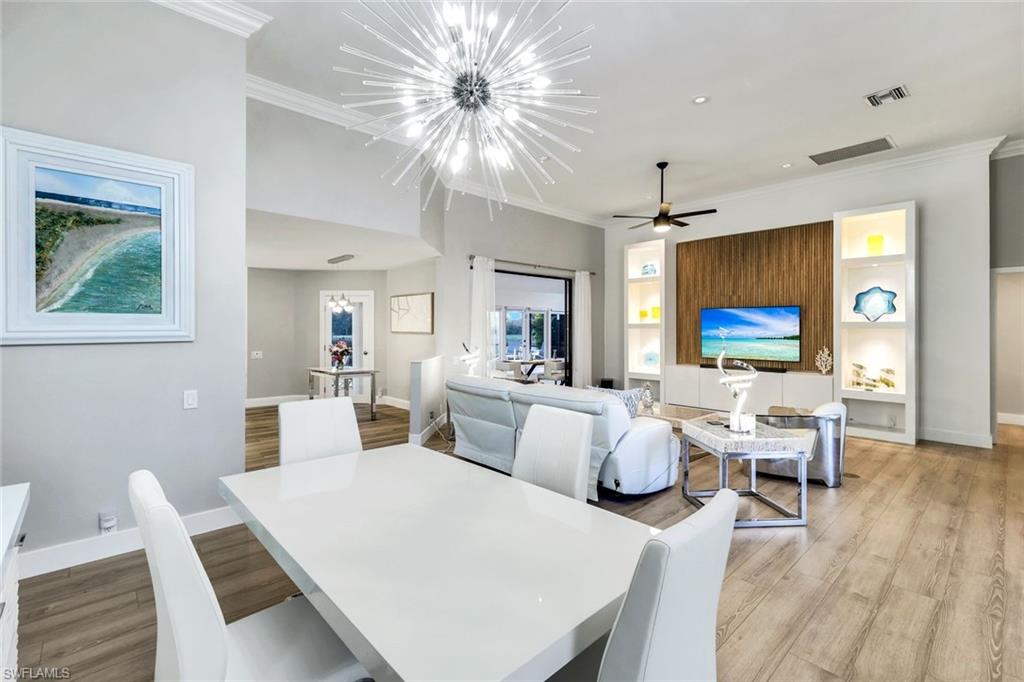 VANDERBILT LAKES - Residential