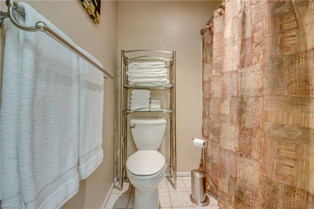 CORAL KEYES CONDO - Residential