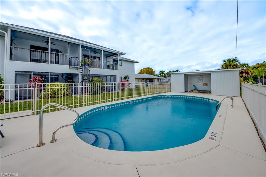 CORAL KEYES CONDO - Residential