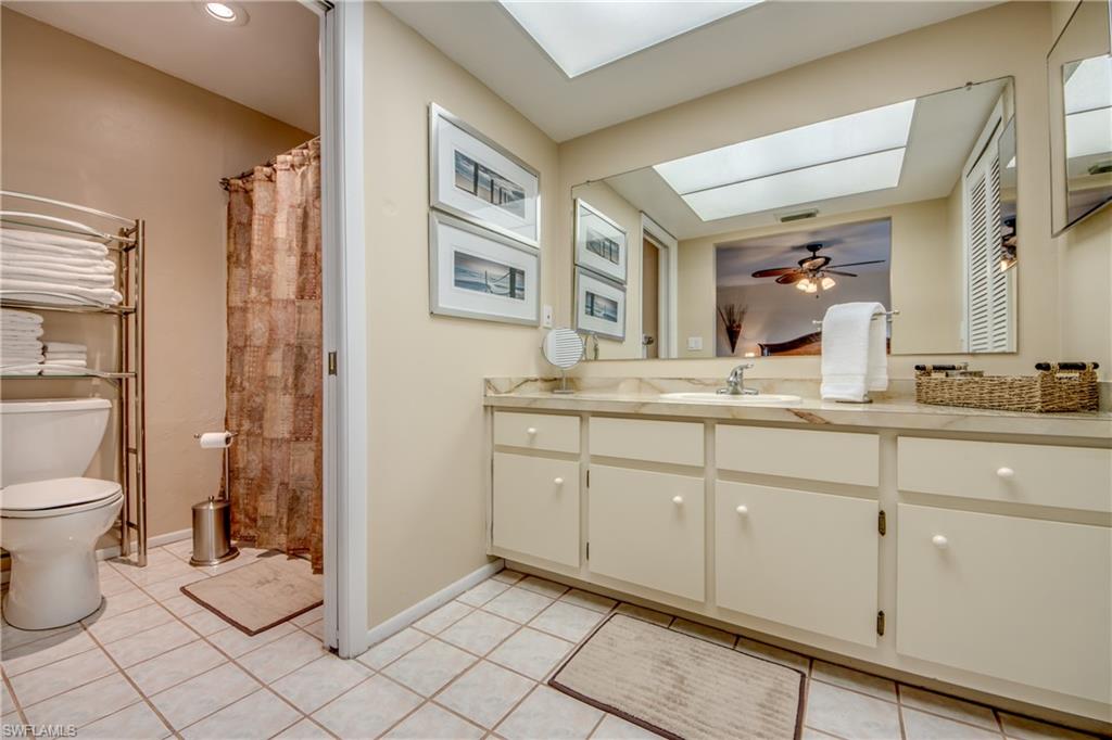 CORAL KEYES CONDO - Residential