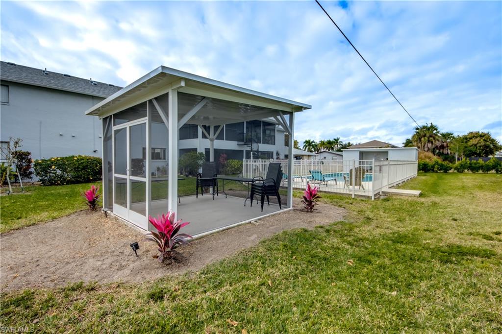 CORAL KEYES CONDO - Residential