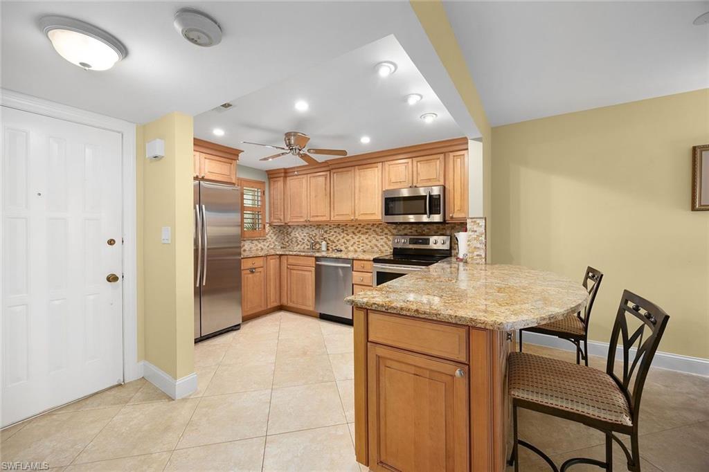 HIGH POINT COUNTRY CLUB - Residential