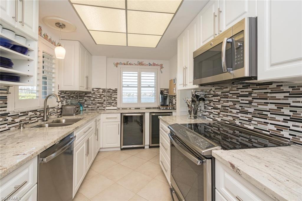 HARBORSIDE GARDENS - Residential