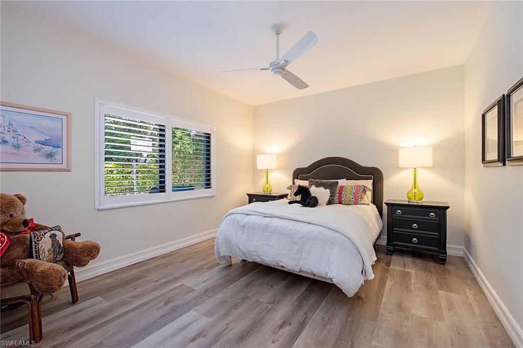 LIVINGSTON WOODS - Residential