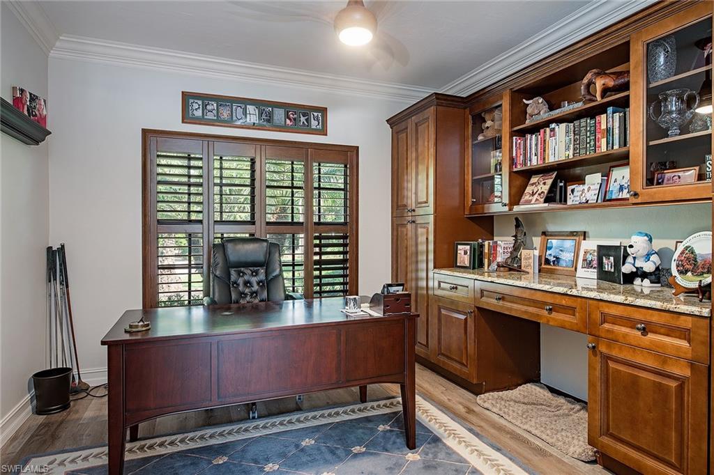 LIVINGSTON WOODS - Residential