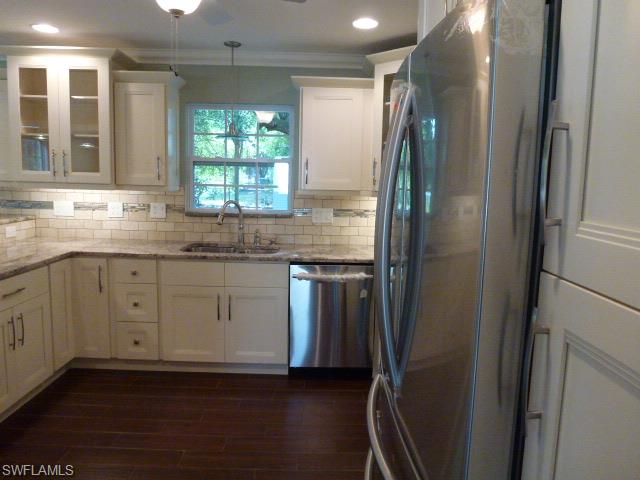 BELLE GARDENS - Residential