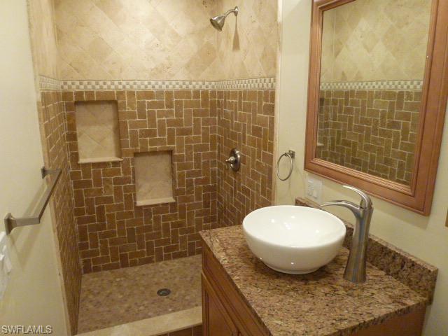 BELLE GARDENS - Residential