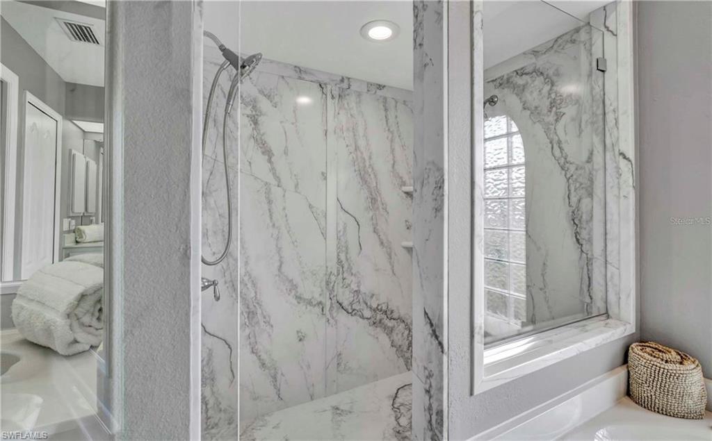 NORTH PORT - Residential