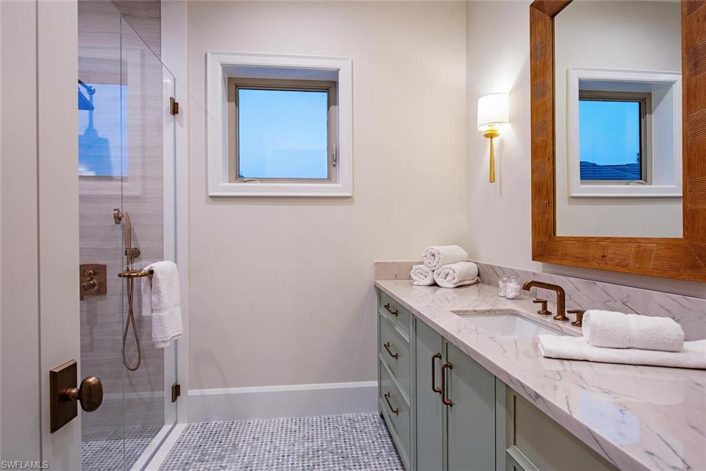 MOORINGS - Residential