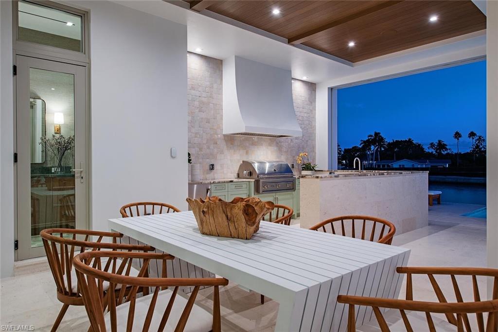 306 Spring Line DR