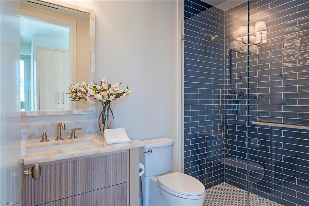 MOORINGS - Residential