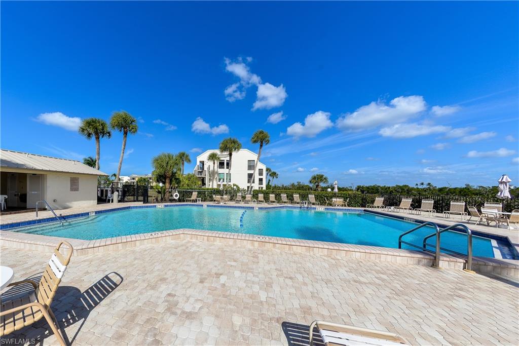 BAY VILLAGE CONDO - Residential