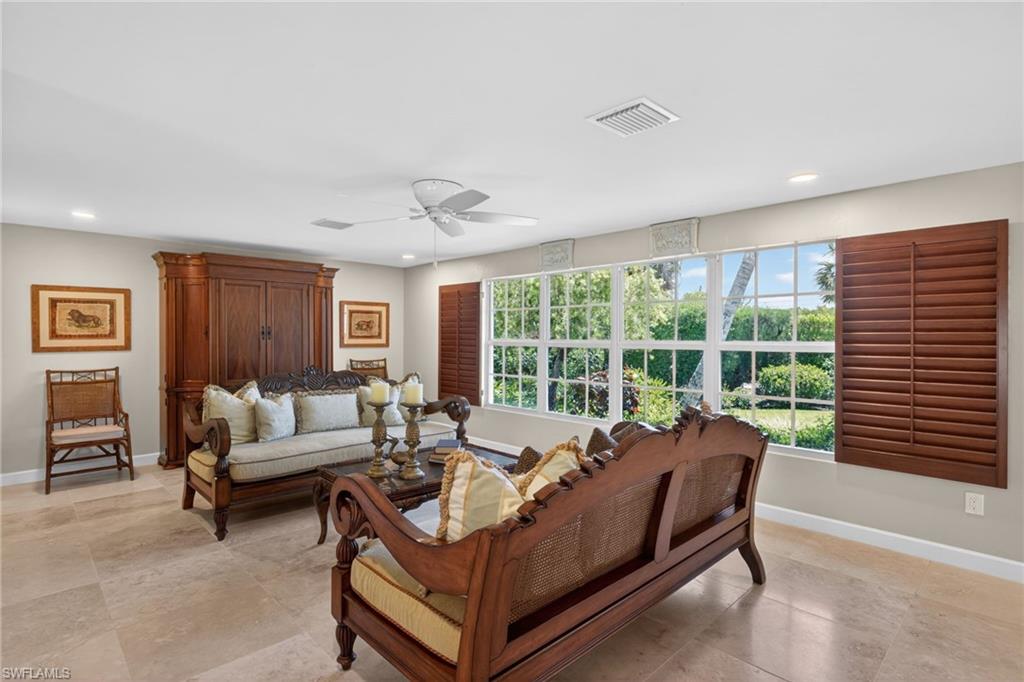 SHELL HARBOR - Residential
