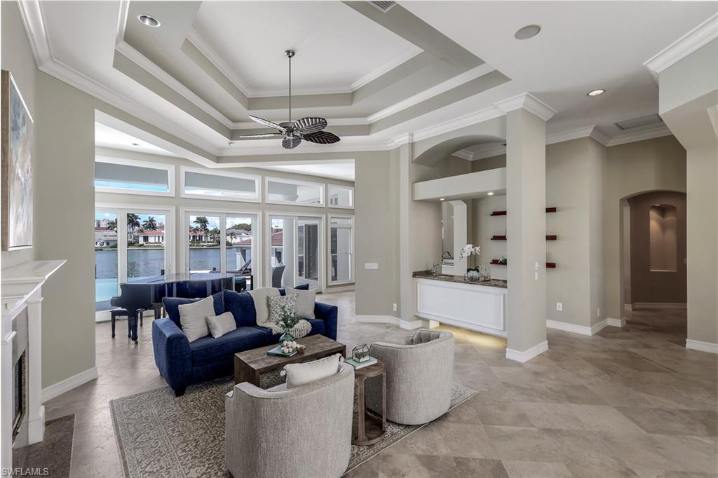 MOORINGS - Residential