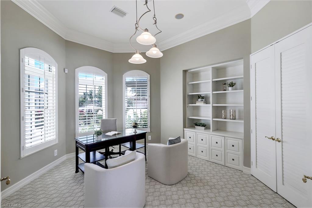 MOORINGS - Residential